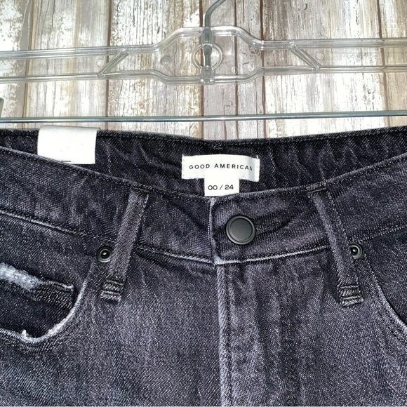 NWT Good American 90s Bermuda Black Shorts - Picture 3 of 4